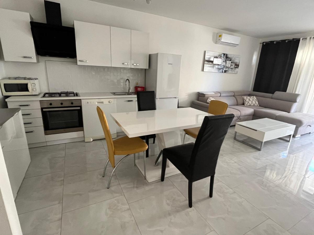 Maris Apartman Medulin Kültér fotó